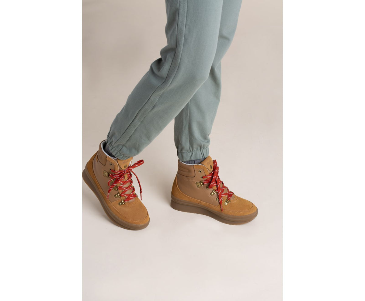 Women Midland Water-Resistant Boot Cognac - Keds