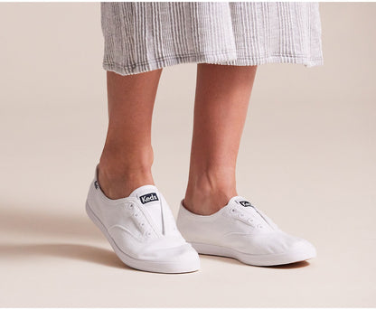 Women Chillax Basics Feat. Organic Cotton White - Keds