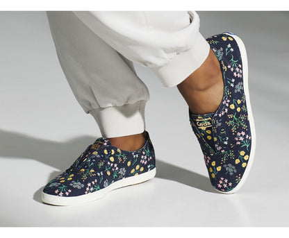 Women Keds x Rifle Paper Co. Chillax Petite Fleurs Printed Navy Multi - Keds