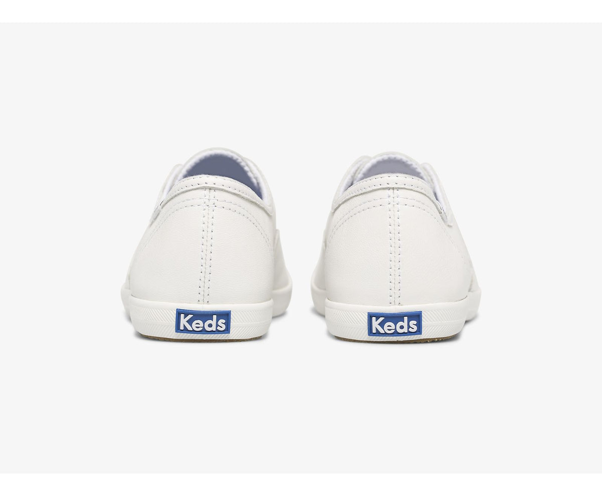 Women Chillax Leather White - Keds