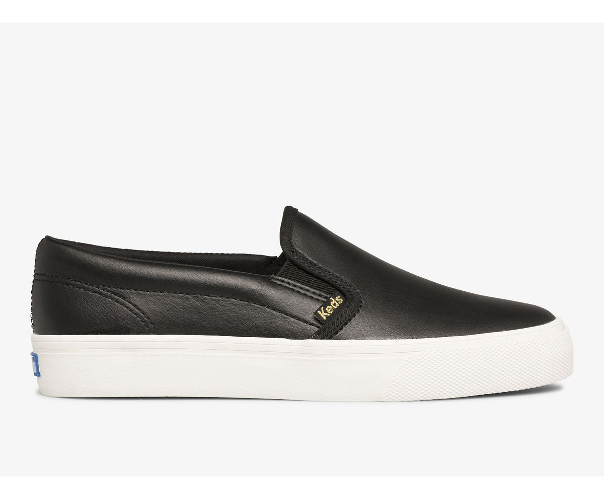 Women Jump Kick Slip Leather Black - Keds