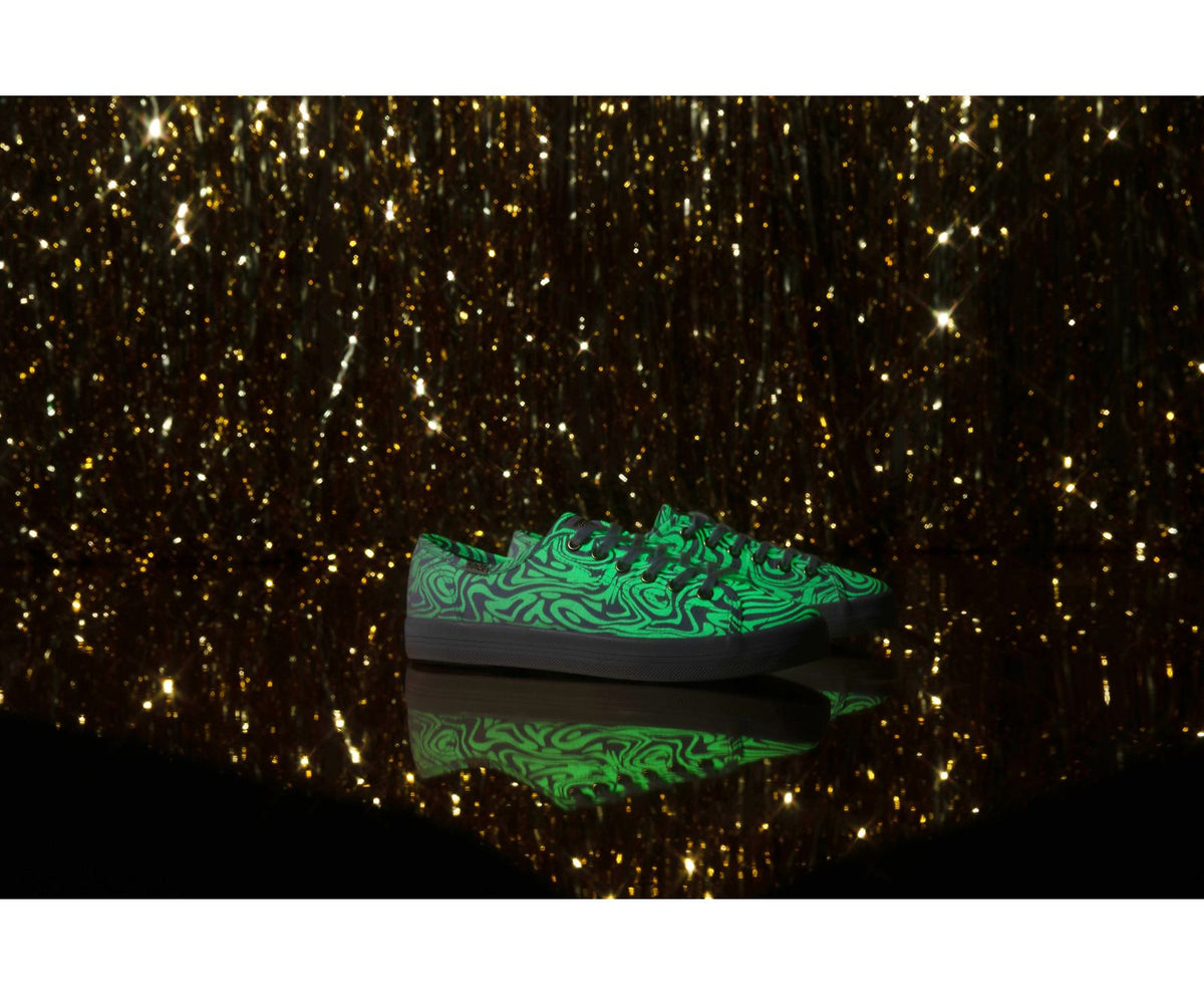 Women Kickstart Glow In The Dark White Glow - Keds