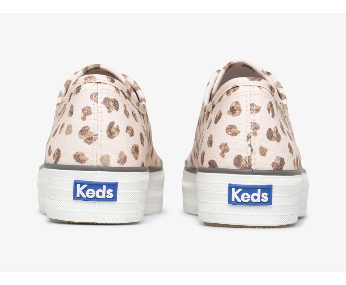 Women Triple Kick Leopard Canvas Pink Multi - Keds